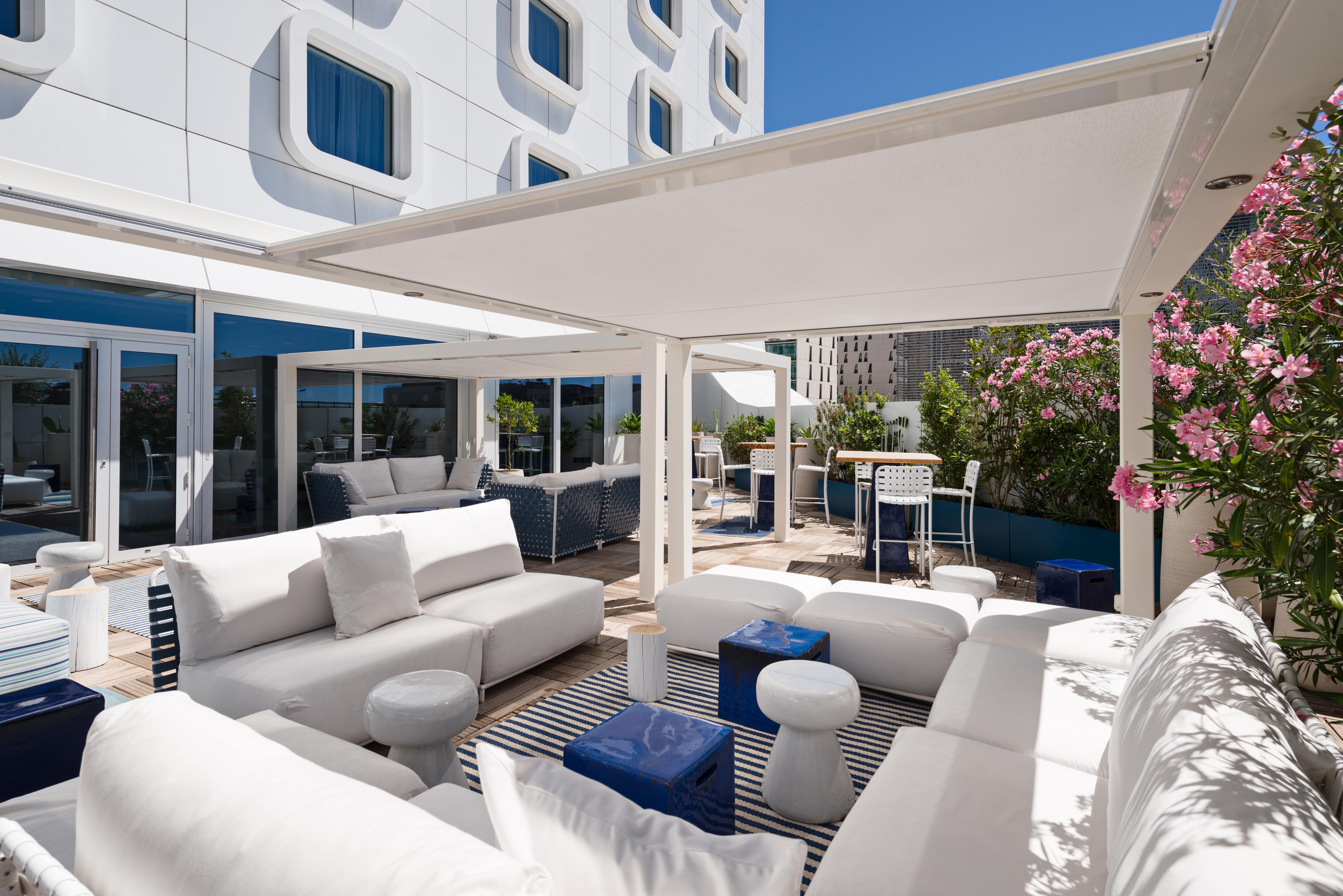 Hotel Golden Tulip Marseille Euromed Exterior foto